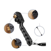 Retractable cleaning brush tool for golf