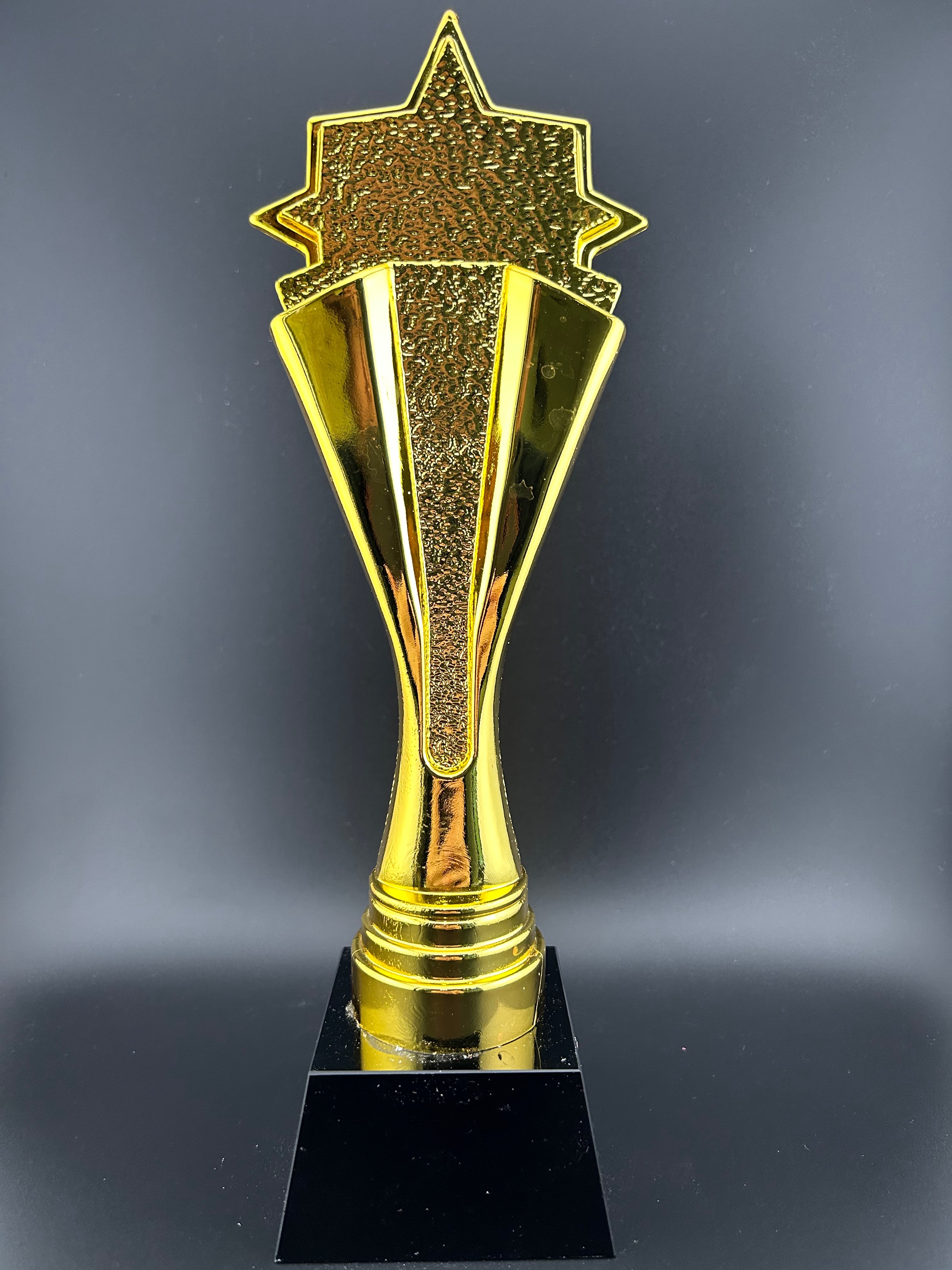 Gold-plated golf gift ornament