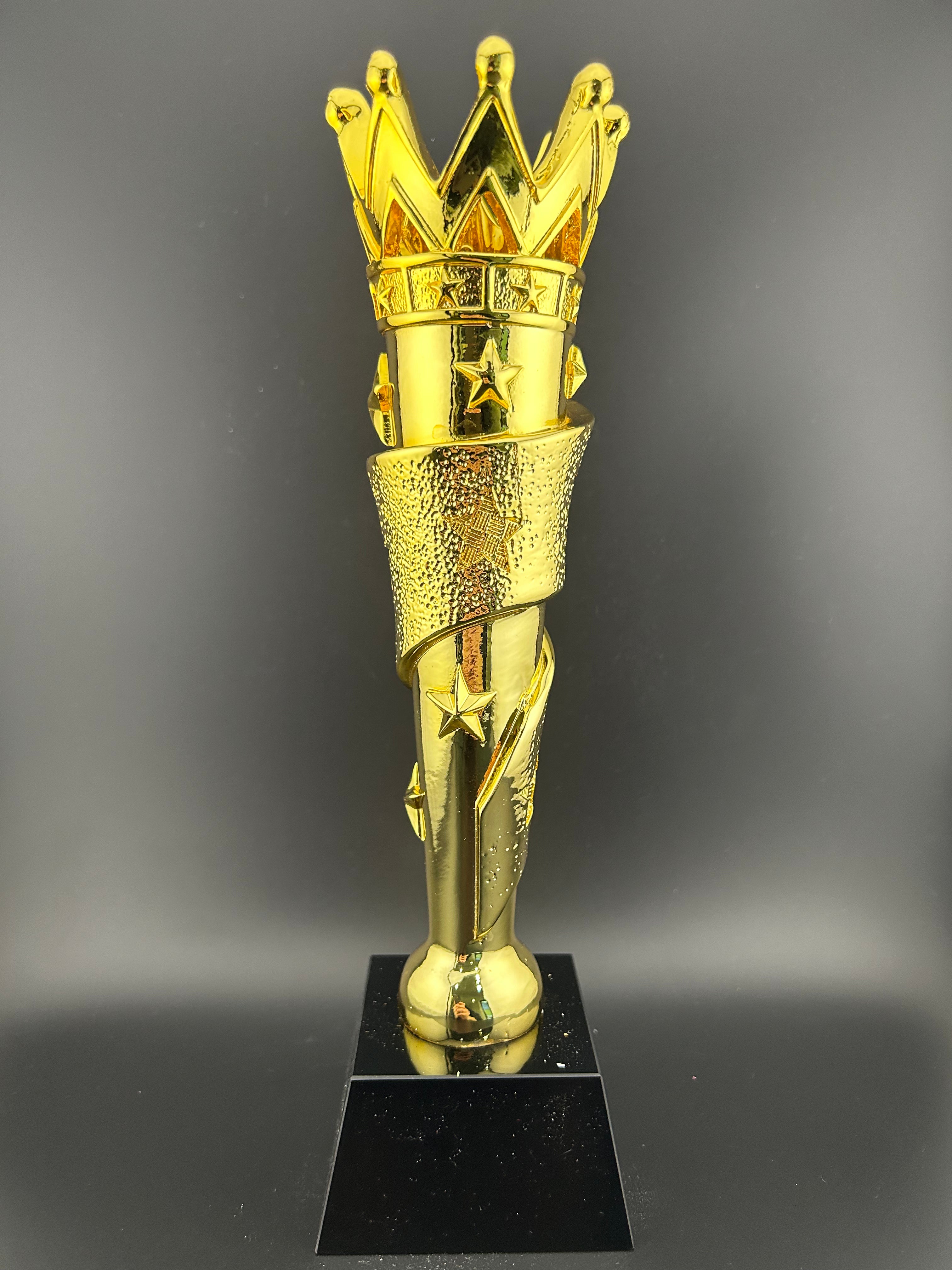 Gold-plated golf gift ornament
